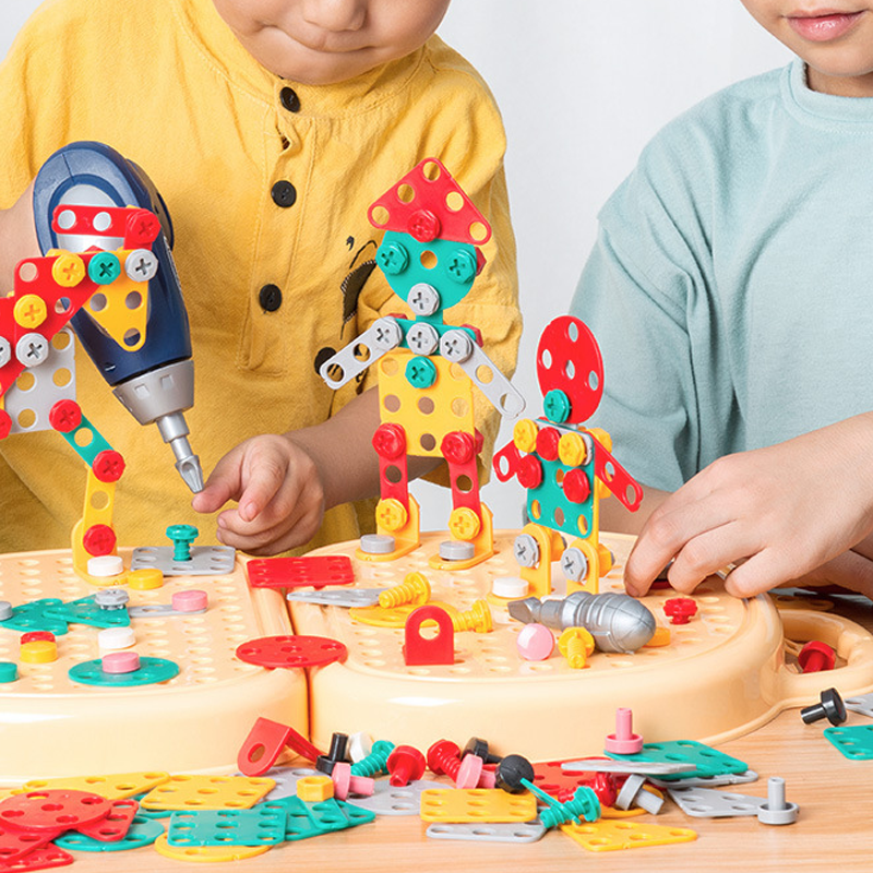 CreateBox™ - Kreatives Spielzeug für Kinder, das Fantasie und Fähigkeiten fördert