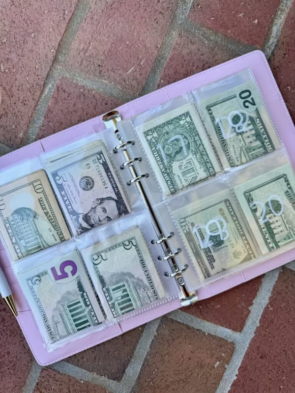 CashCascade™ — Verwandeln Sie Münzgeld täglich in lebensverändernde Ersparnisse