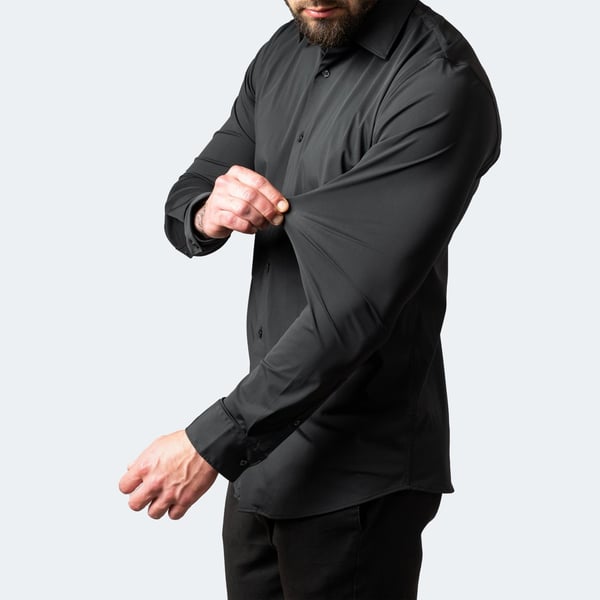 The Apex Shirt™ — Beweg dich frei, bleib frisch, meistere jeden Moment