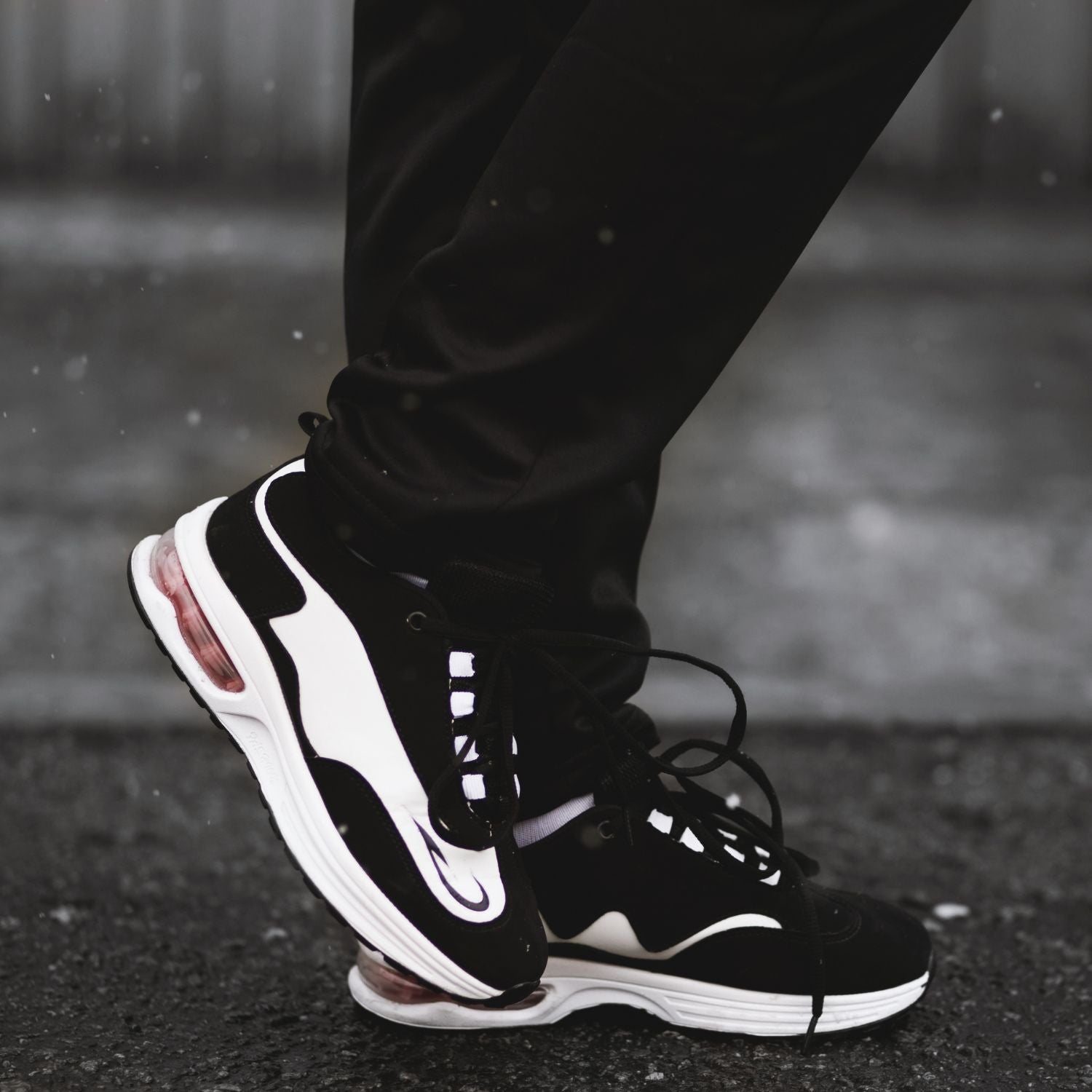 SCHUHE