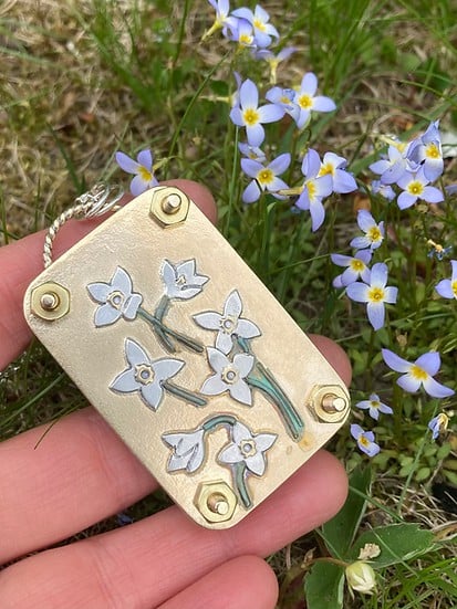 FloraLock™ Micro Press — Verwandle Vergängliche Blüten in Zeitlose Schätze