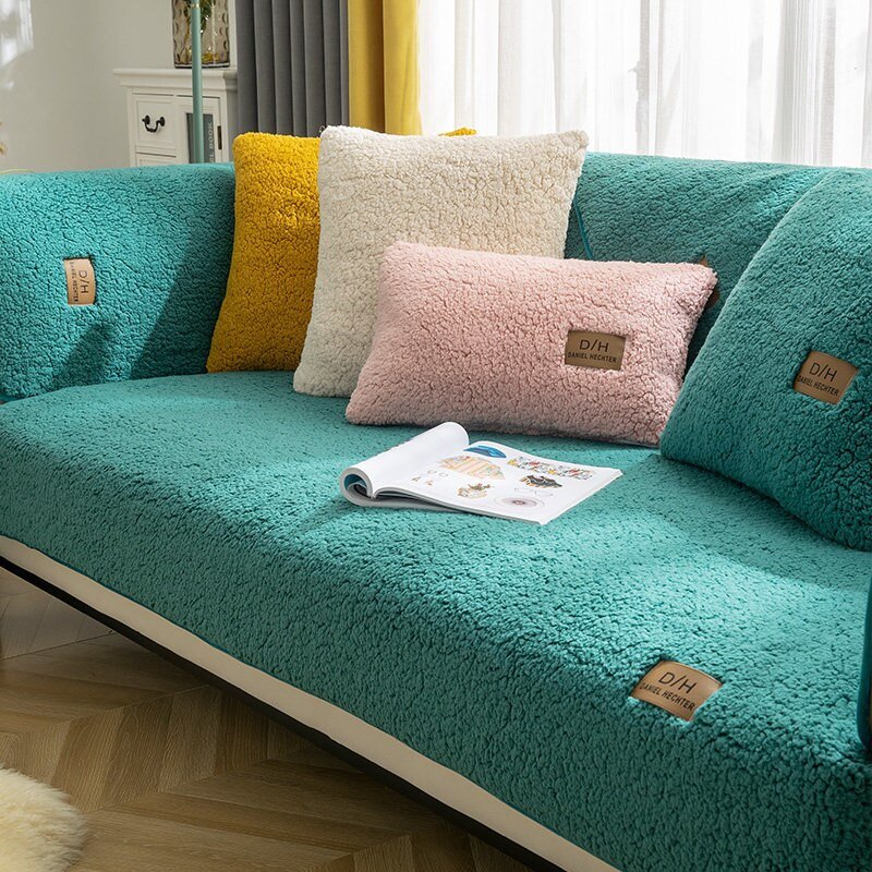 CloudNest™ — Umhülle dein Sofa mit wolkenweicher Sanftheit und unerschütterlichem Komfort