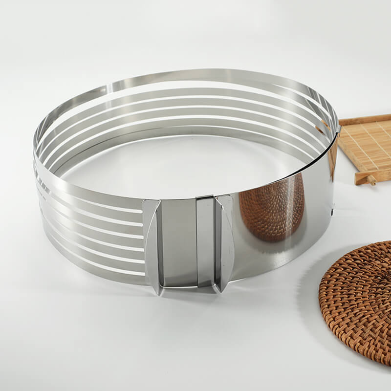 SliceMaster™ — Meistere perfekte Kuchenschichten wie ein Profi jedes Mal