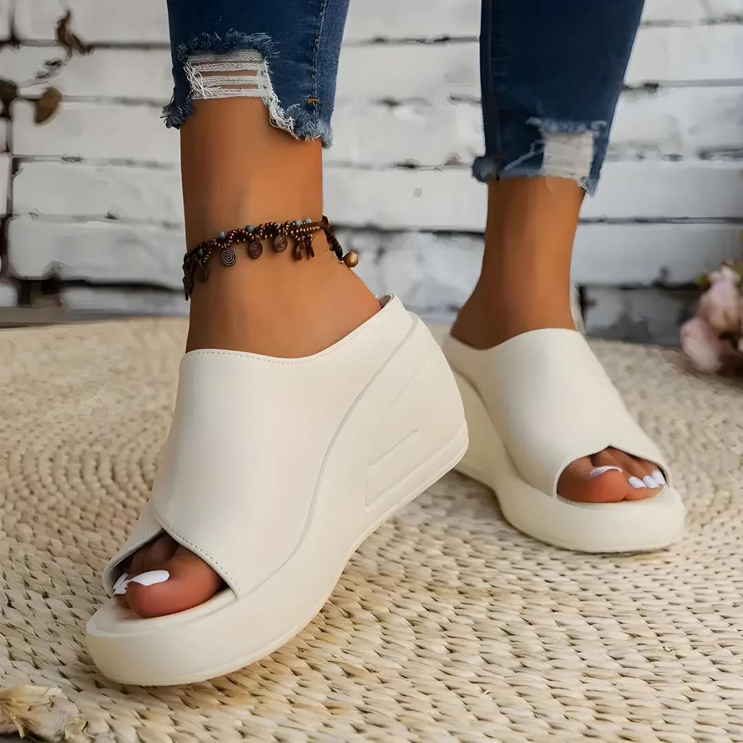 Cloud™ - Ultrabequeme orthopädische Sandale für Damen