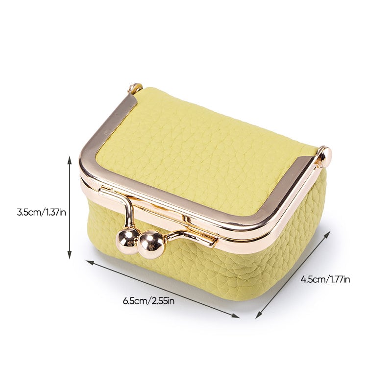 LuxeTrove™ — Eleganter Leder-Tresor, der Ihre Schätze überall sicher verwahrt