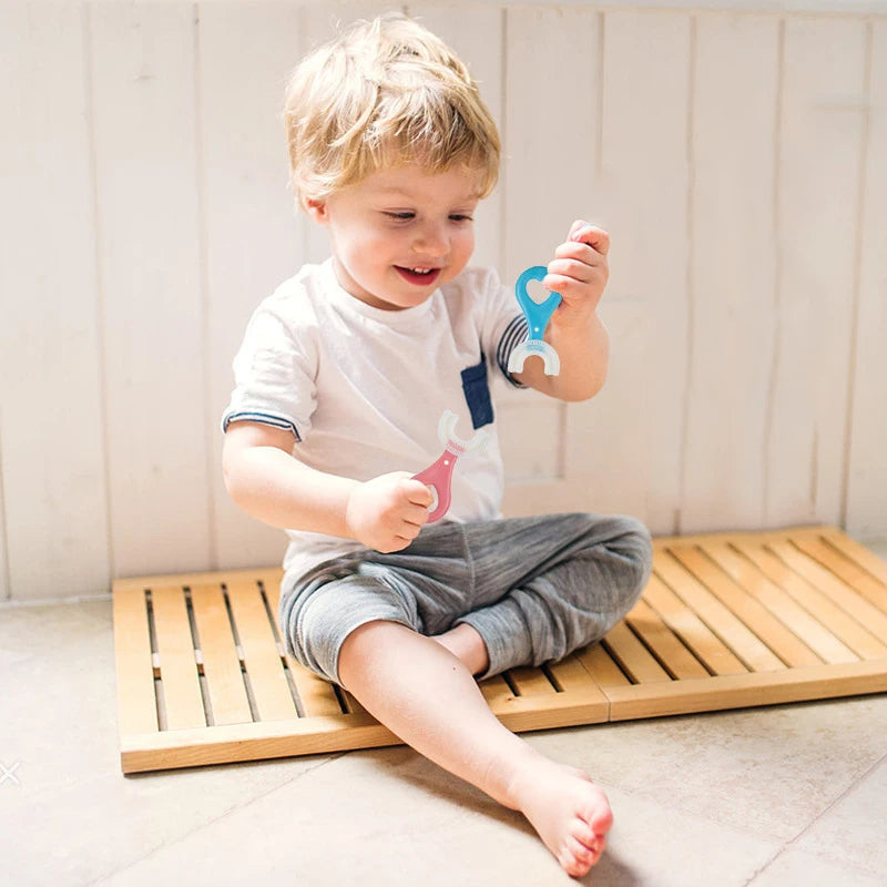 1+1 GRATIS | UBrush™ Die perfekte Zahnbürste für Kinder!