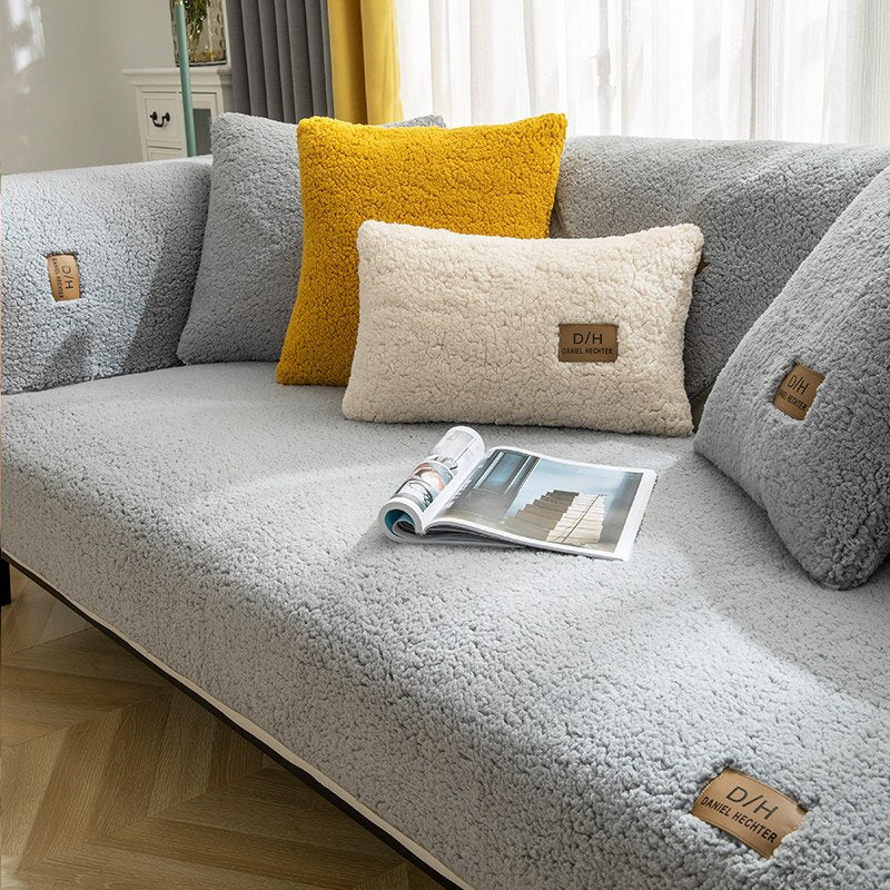CloudNest™ — Umhülle dein Sofa mit wolkenweicher Sanftheit und unerschütterlichem Komfort