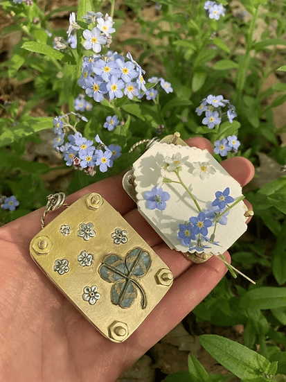 FloraLock™ Micro Press — Verwandle Vergängliche Blüten in Zeitlose Schätze