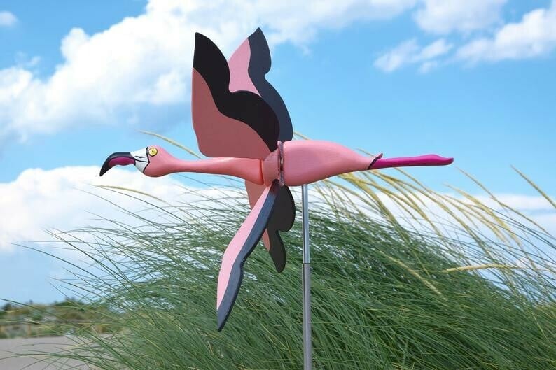 BreezeBird™ — Verwandle Deinen Garten in einen bunten Vogelfänger mit faszinierenden Wirbeln